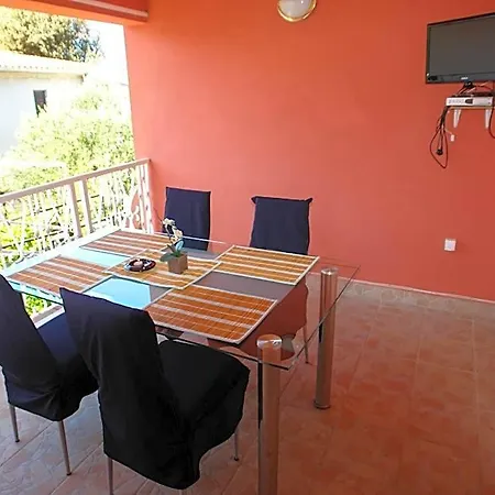 Andro Hotel