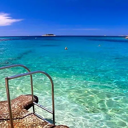 Andro 3* Rogoznica (Sibenik-Knin)